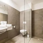In Near Lift Apartment