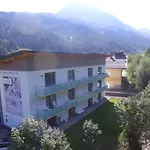 In Near Lift Apartment