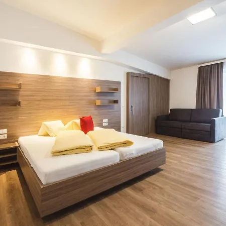 Apartment In With Kleinarl