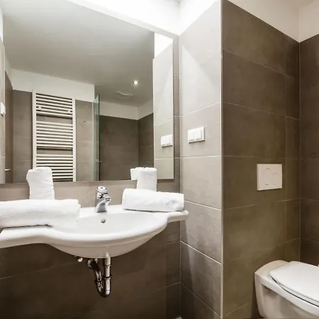 Apartment In With Kleinarl
