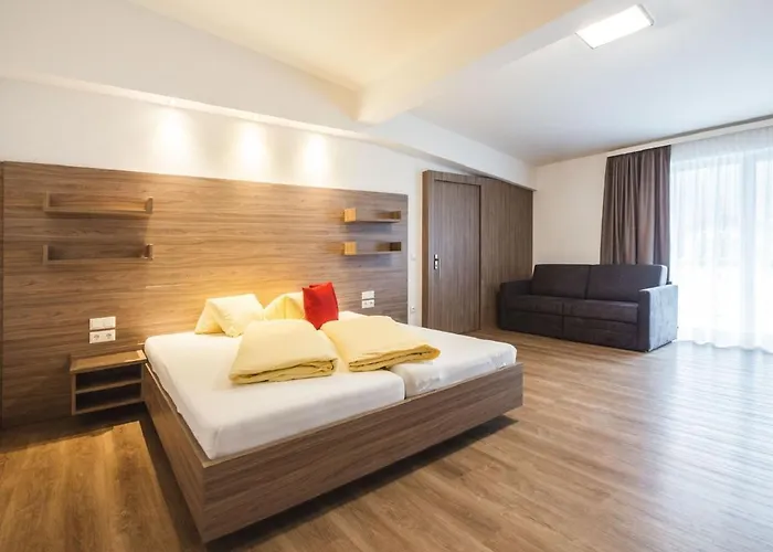 شقة In Near Lift كلينارل