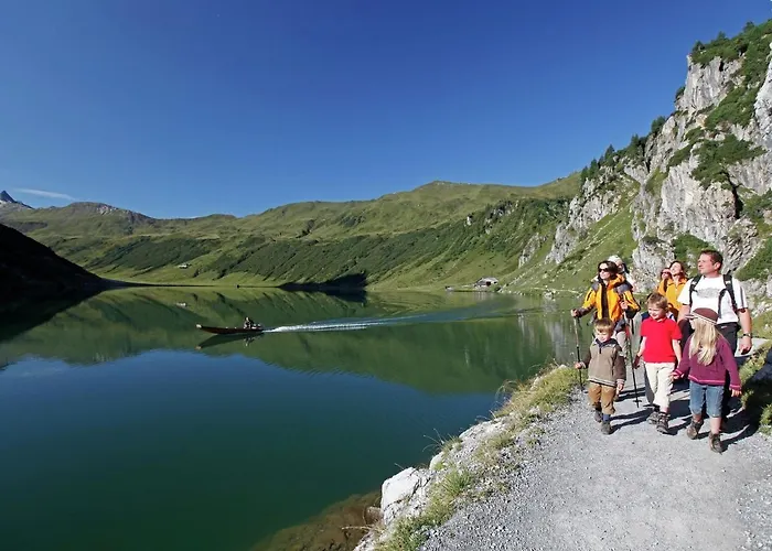 In Near Lift كلينارل