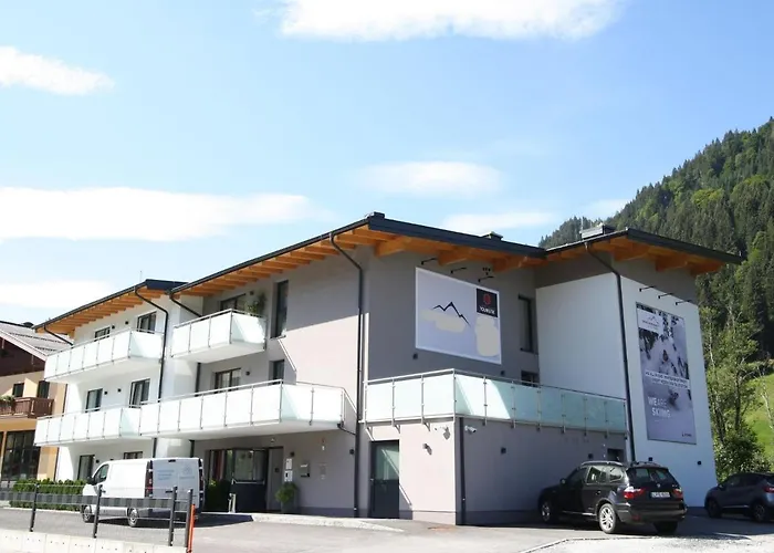 شقة In Near Lift كلينارل